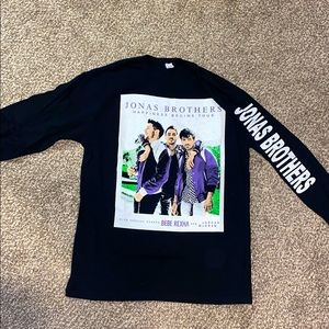 Jonas Brother’s Happiness Tour T-shirt 2019